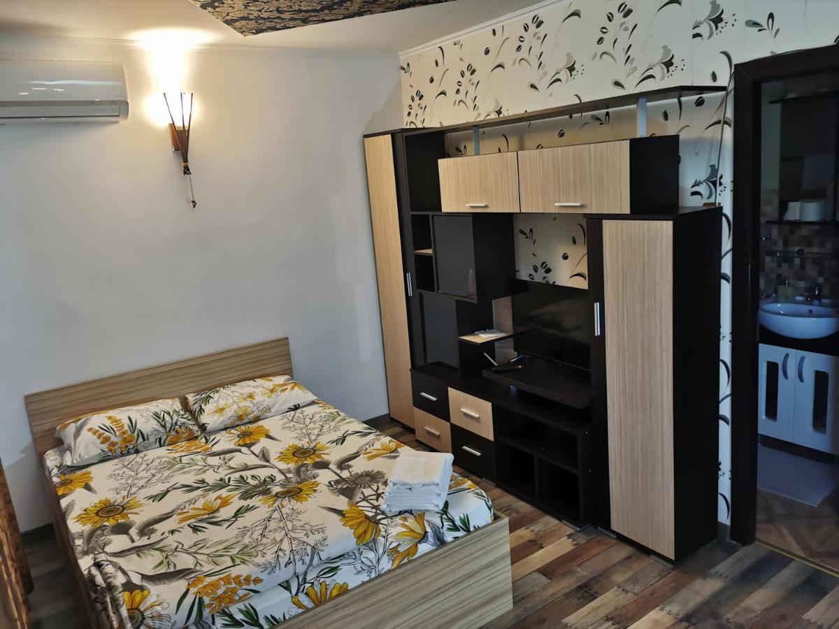Gara De Nord Appartement Boekarest Buitenkant foto
